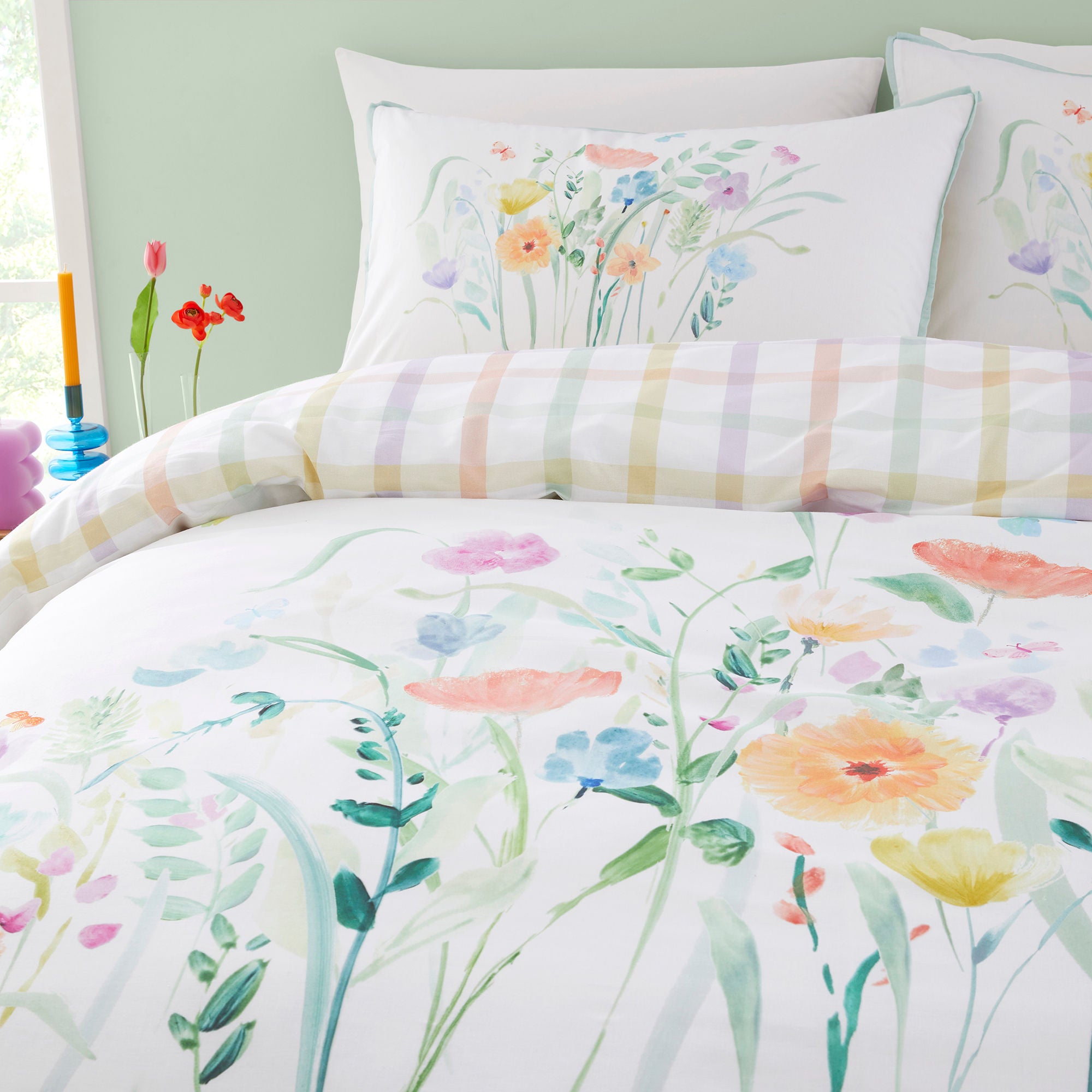 Gardenia Duvet Cover Set by Appletree Style in Multi - Duvet Cover Set - Appletree Style