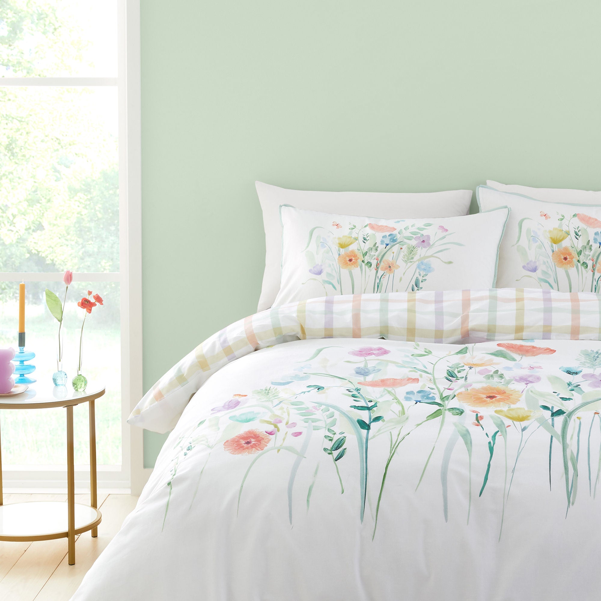 Gardenia Duvet Cover Set by Appletree Style in Multi - Duvet Cover Set - Appletree Style