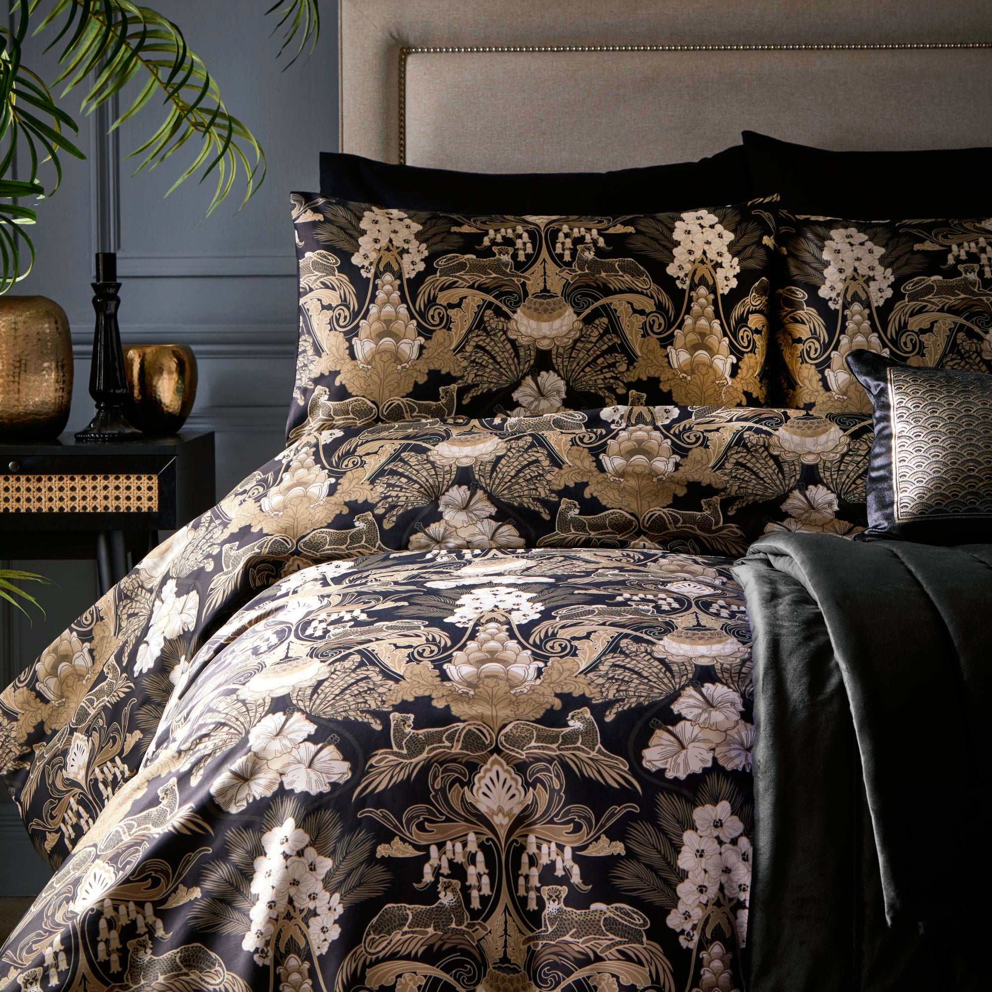 Suburban Jungle Duvet Cover Set by Laurence Llewelyn-Bowen in Black/Gold - Duvet Cover Set - Laurence Llewelyn-Bowen