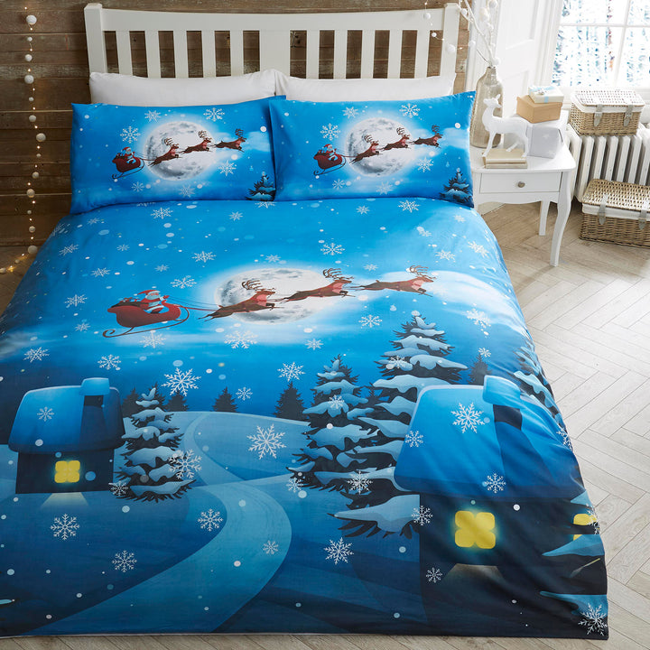 Santa Glow In The Dark Duvet Cover Set by Bedlam Christmas in Multicolour - Duvet Cover Set - Bedlam Christmas