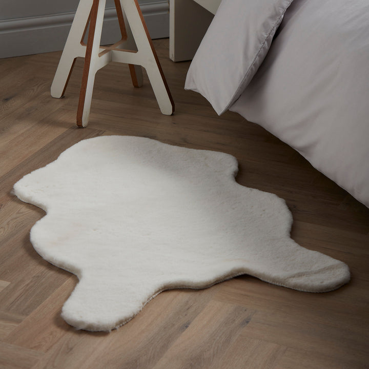 Shaped Rug Shaped Rug by Fusion in Ivory 60 x 90cm - Shaped Rug - Fusion